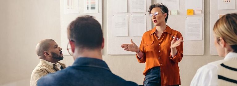 Vortrag in einem Unternehmen zum Thema Firmenrechtsschutz